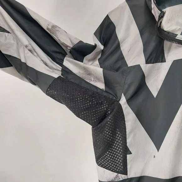 Adidas TERREX Jacket Men Small Black Gray Windbreaker Full Zip Hood Lightweight - Picture 5 of 12